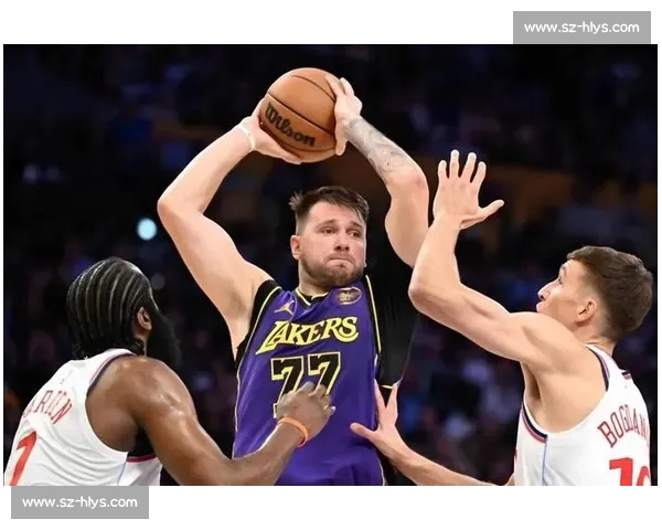 湖人对掘金精彩对决免费直播解析 全场焦点与赛况回顾